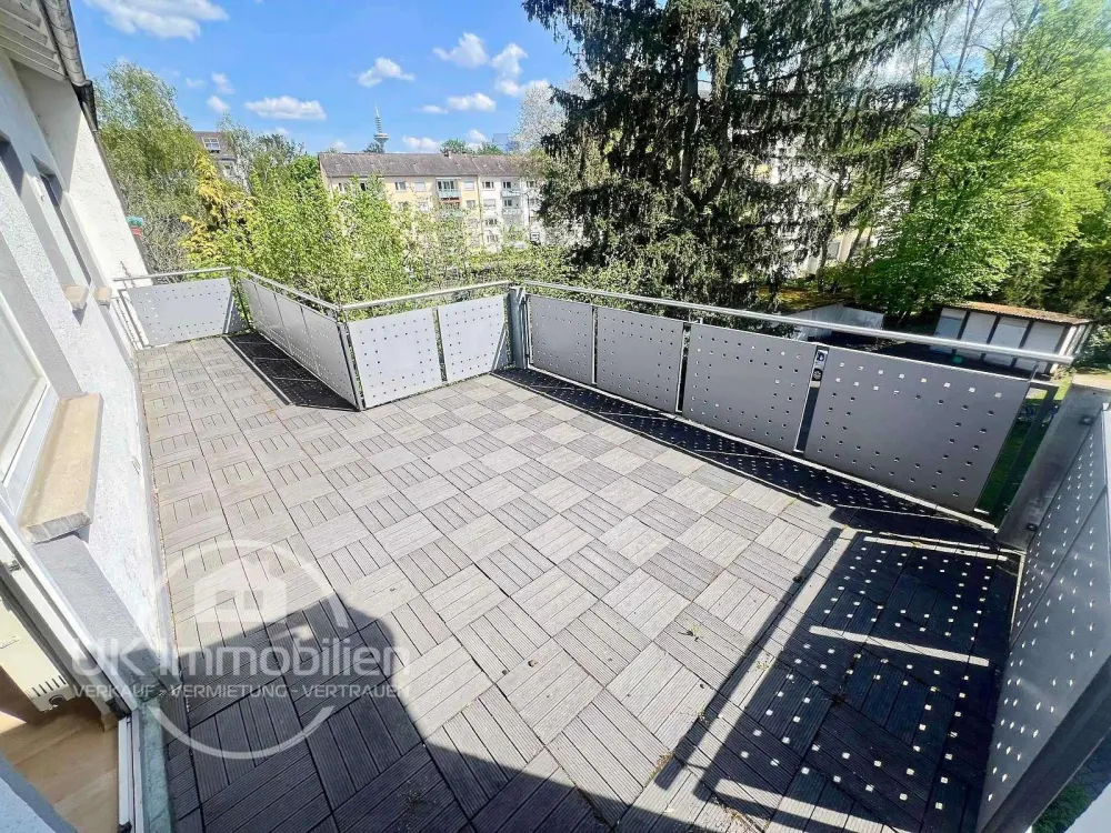 5-Zi RaumGigant mit Dachterrasse + Close2 Japanese School
