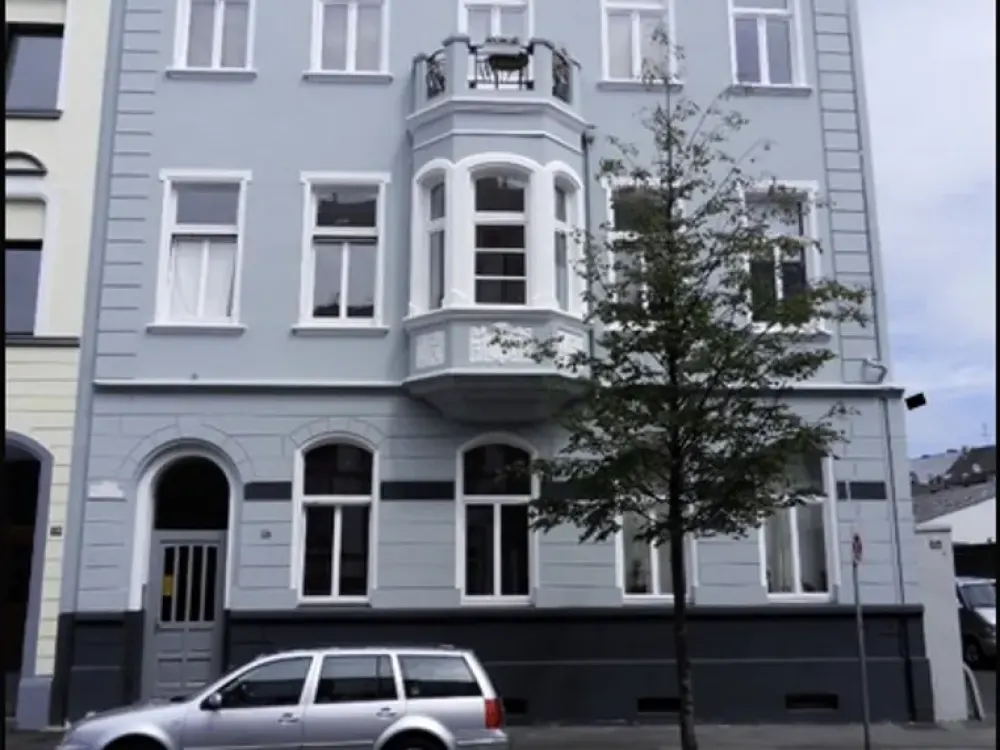 Sehr schöne drei Zimmer Wohnung in Krefeld