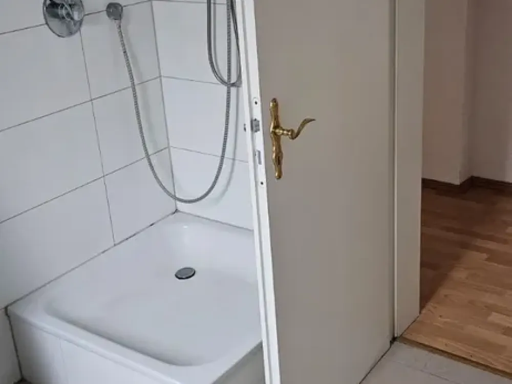 Sehr schöne drei Zimmer Wohnung in Krefeld