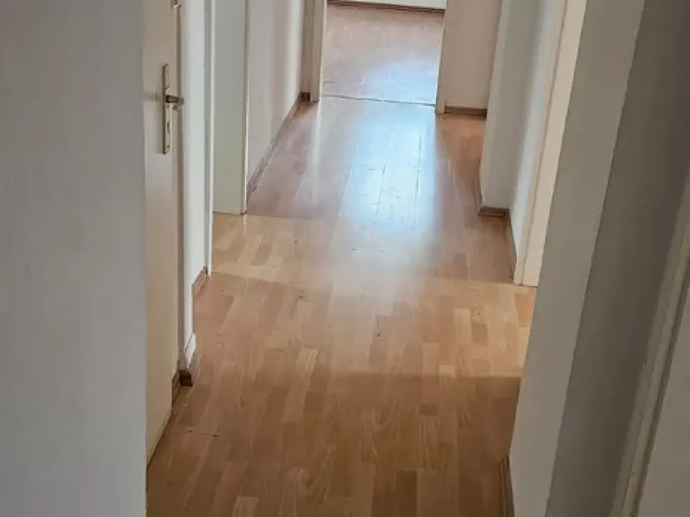 Sehr schöne drei Zimmer Wohnung in Krefeld