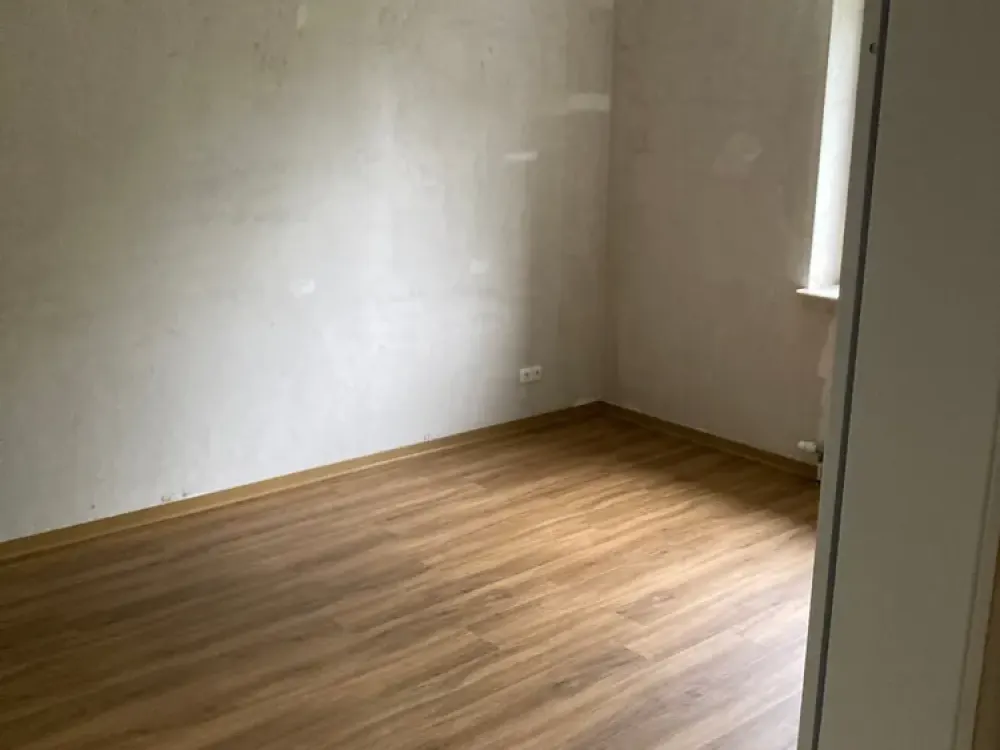 Renovierte zwei Zimmerwohnung in Langen!