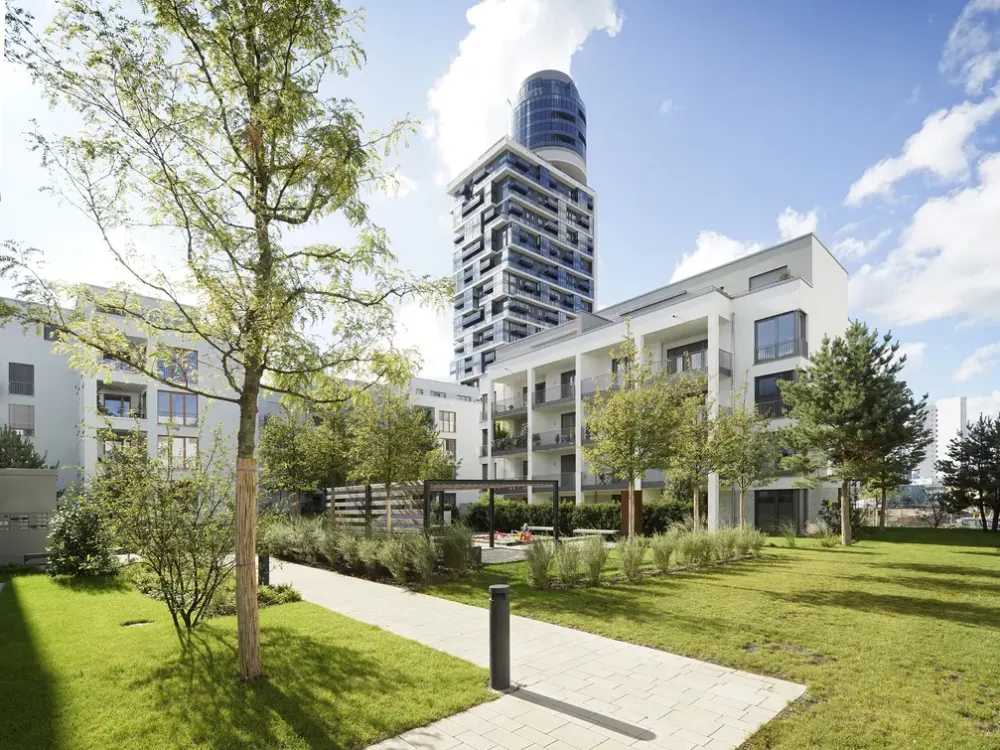 Stadtgärten am Henninger Turm - Two-Room Apartment with Balcony