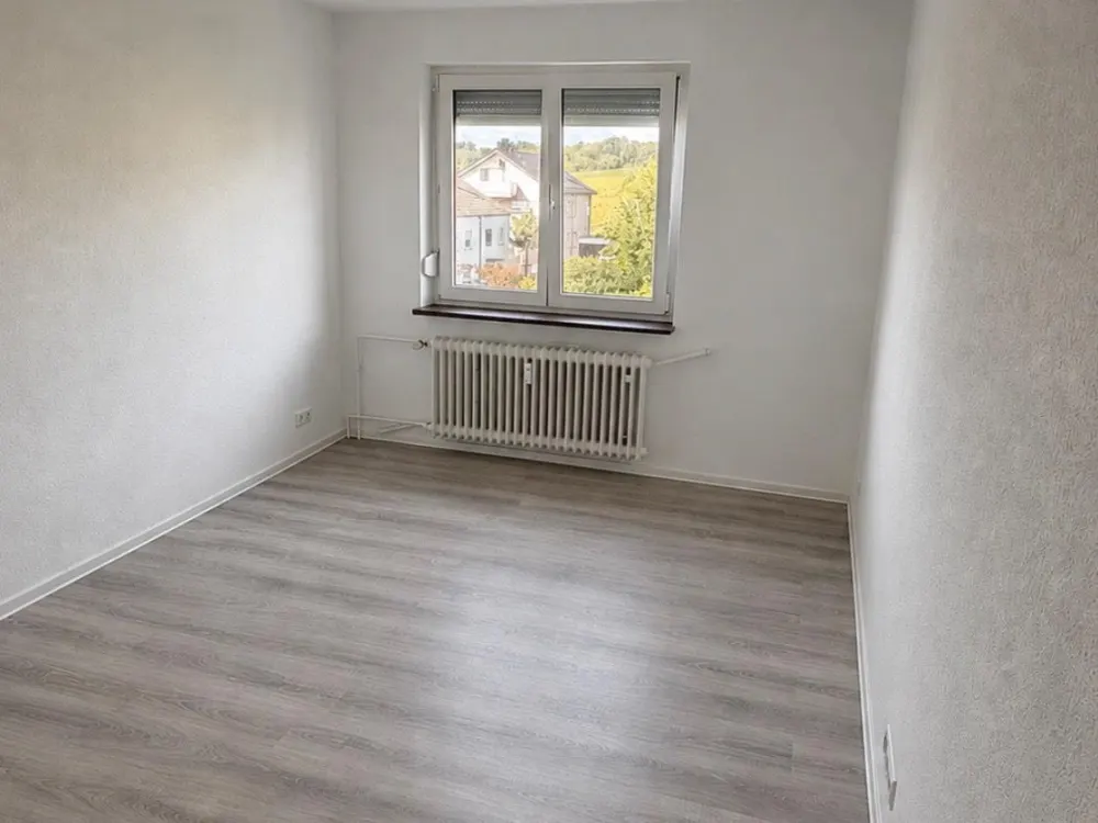 Sanierte 3 Zimmer Wohnung Leonberg-Höfingen