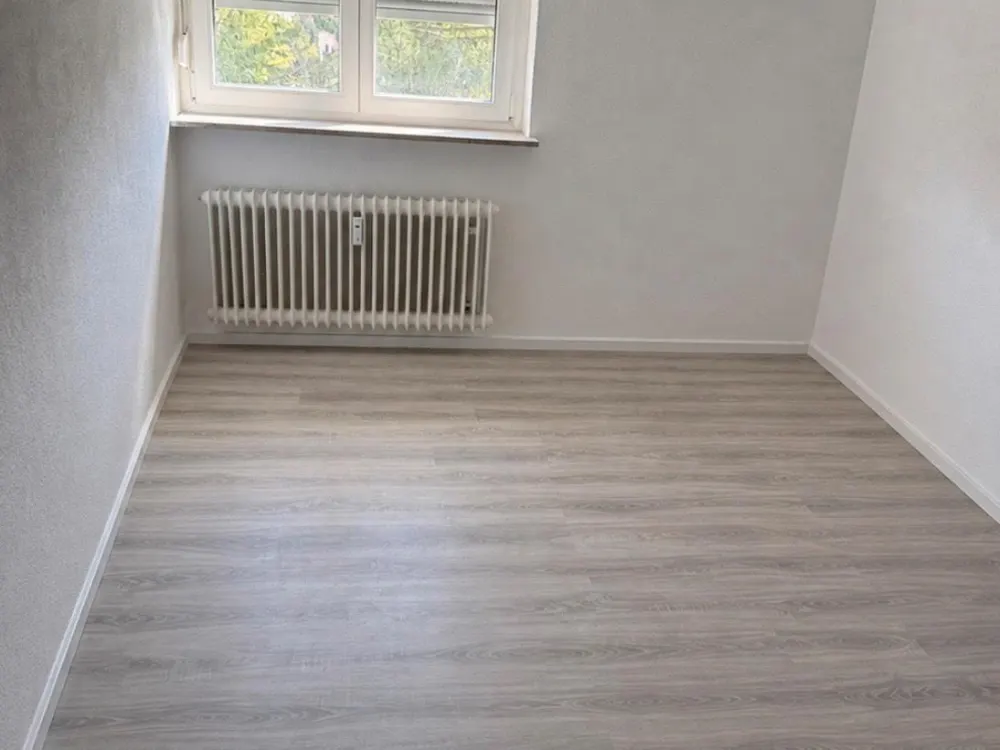 Sanierte 3 Zimmer Wohnung Leonberg-Höfingen