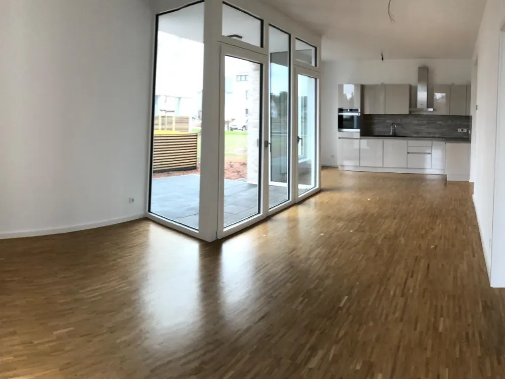 Exklusive 2-Zimmer-EG-Wohnung mit EBK und Terrasse - Misburg-Nord