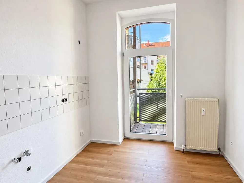 Erstbezug nach Sanierung - Helle 3 Zimmer Wohnung in Erfurt
