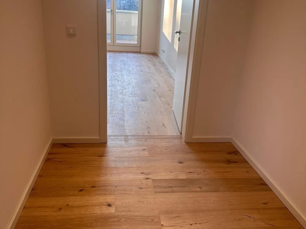 Moderne 2 Zimmerwohnung mit Loggia