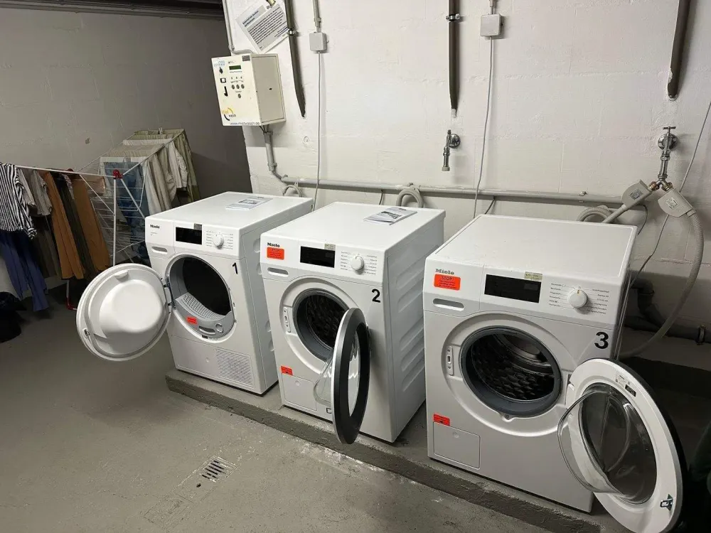 Möbliertes Appartement, modern eingerichtet! Ideale Lage Nähe Uni-/TechnologieZentrum/Indu-Park!