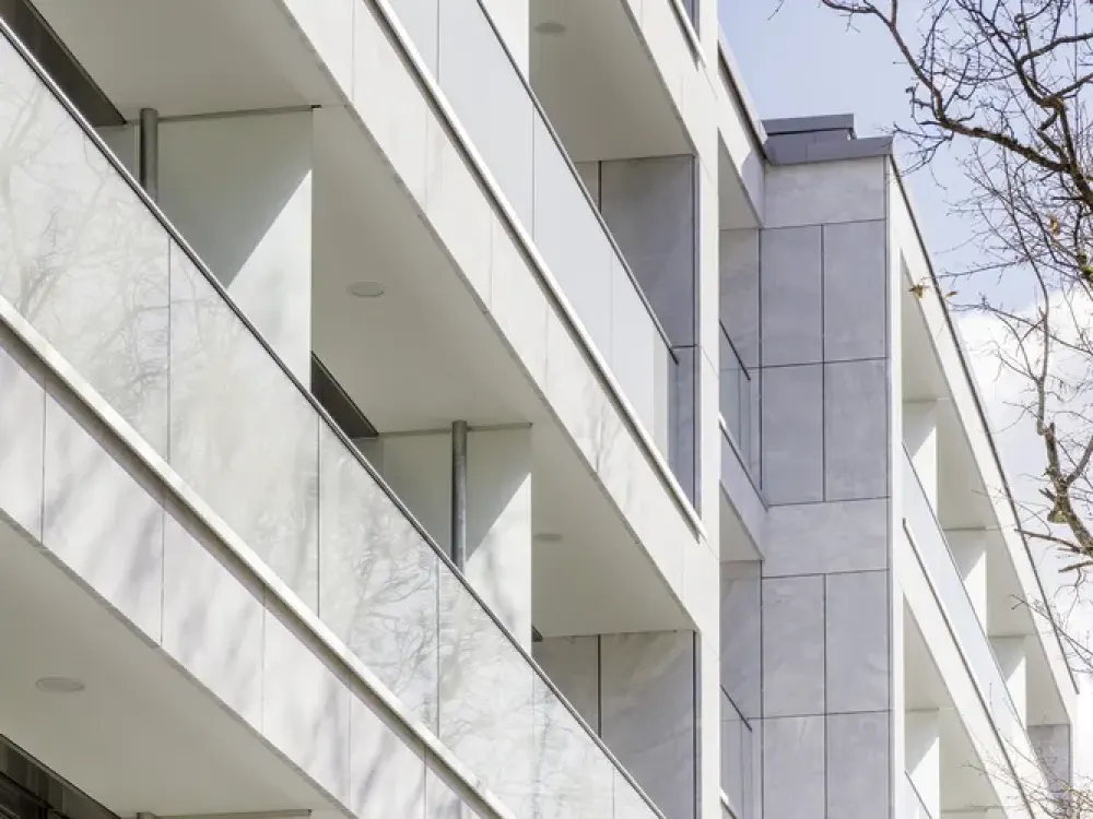 Großzügige und moderne 3-Zimmer-Wohnung mit EBK und 2 Balkonen