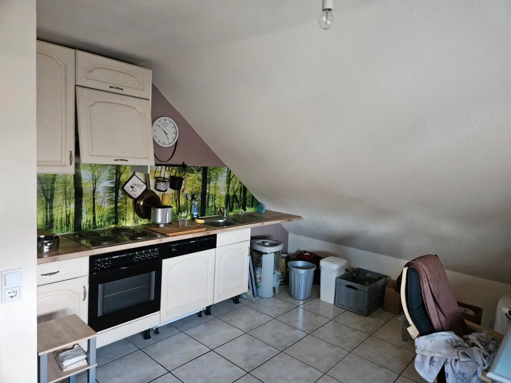 Klimatisierte Dachgeschosswohnung in Mühlheim-Dietesheim