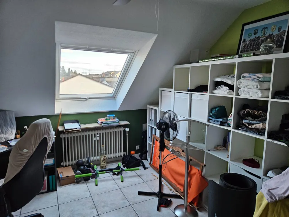 Klimatisierte Dachgeschosswohnung in Mühlheim-Dietesheim