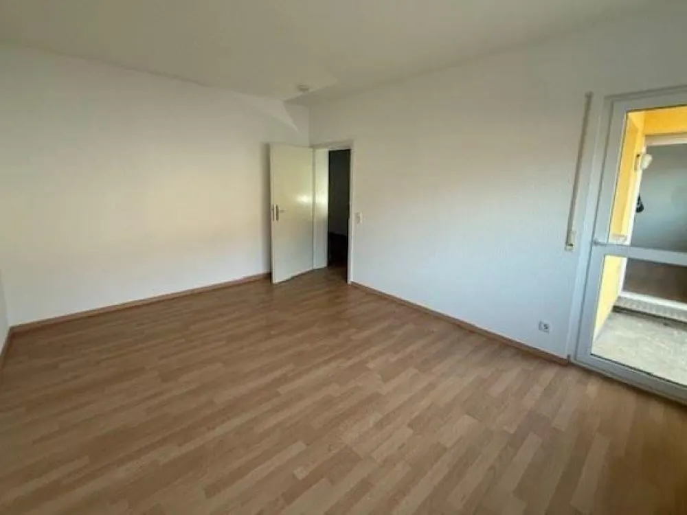 +++ 2 Zimmer-Wohnung mit Balkon in Naunhof +++