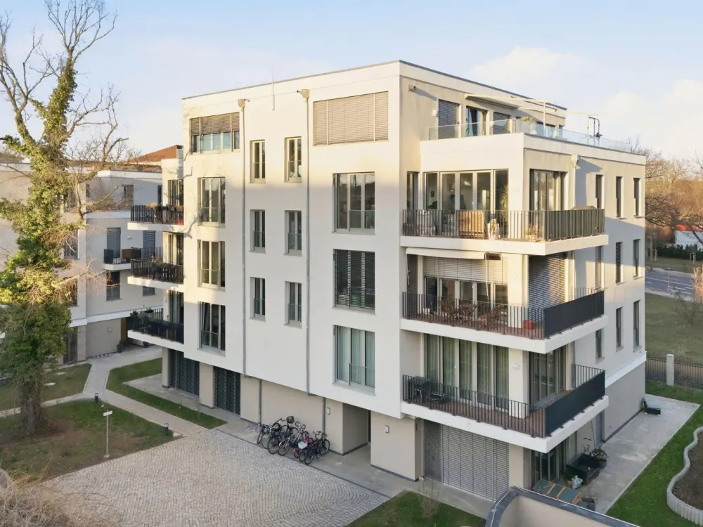 5 Zimmerwohnung mit Gartenanteil