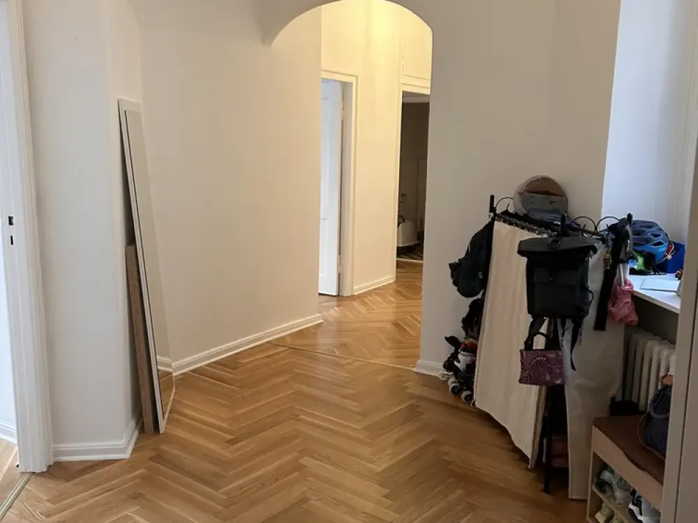 Spacious, fully furnished 2 room Apartment with balcony in Wilmersdorf