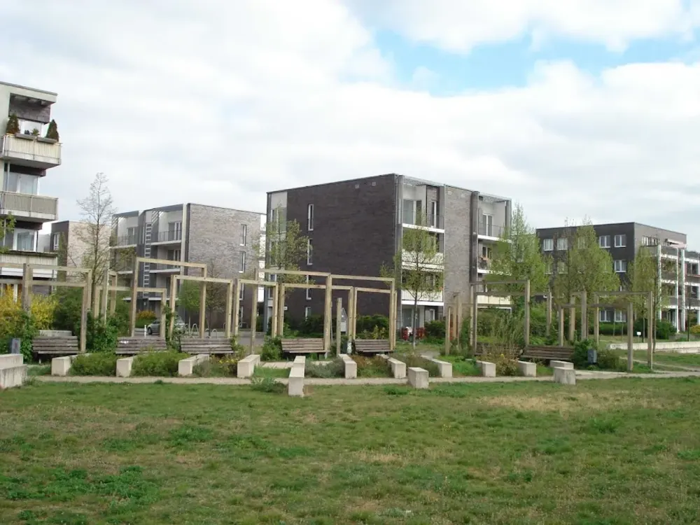 Wohnen im Grünen: 2-Zimmerwohnung in Treptow-Köpenick