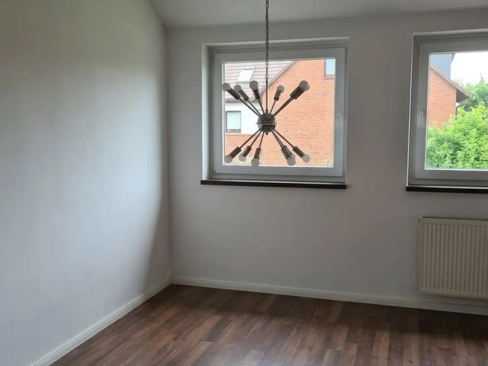 Modernisierte 5,5 Zimmer Wohnung in Seevetal/Ohlendorf