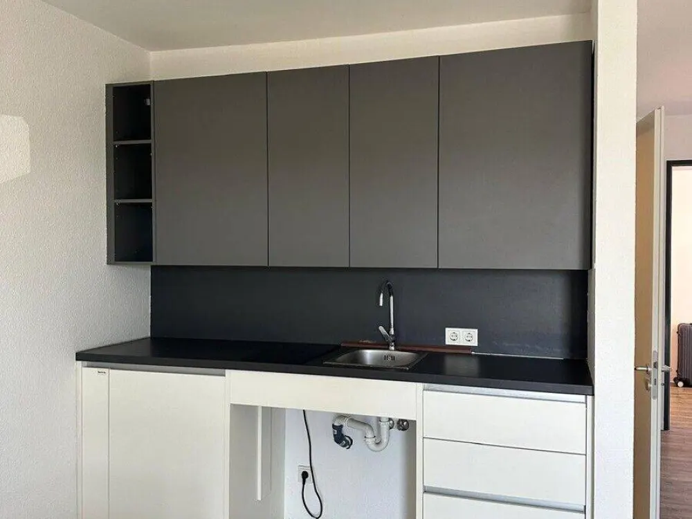Große möblierte Wohnung - Koffer packen und los!