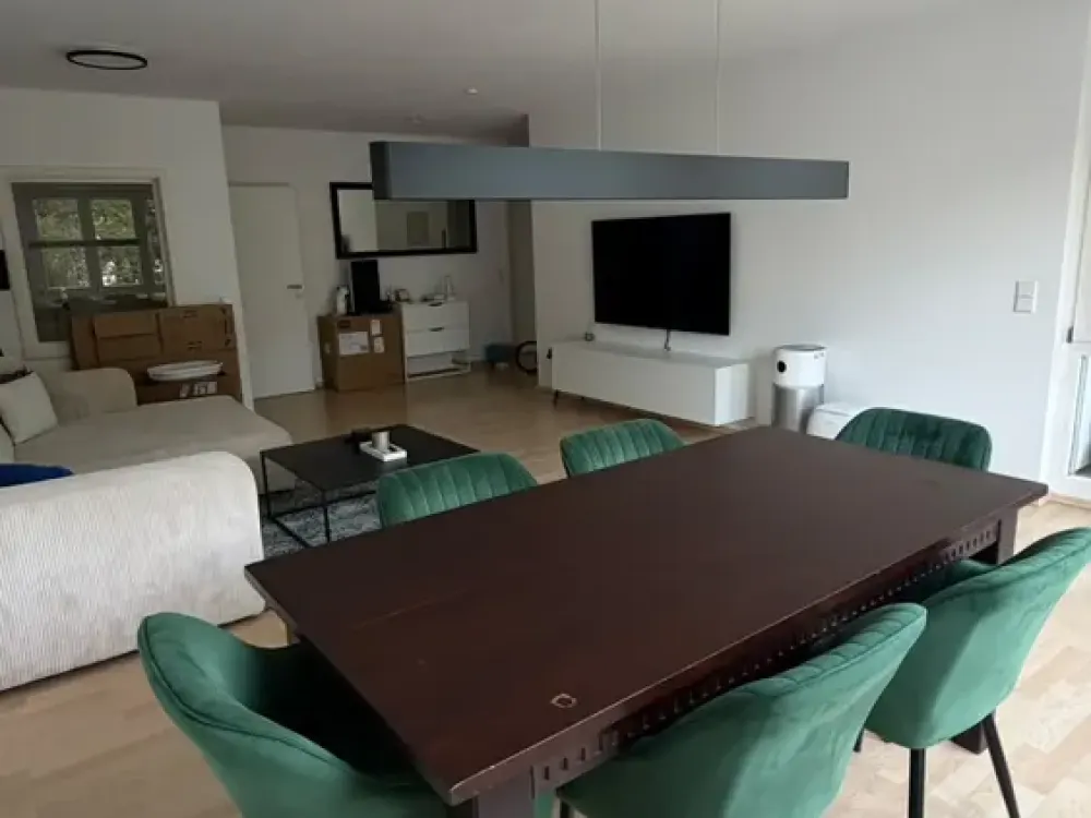 Helle 2,5 Zimmer Wohnung in Bietigheim-Bissingen 73 m² mit EBK, Terrasse, Garten und TG