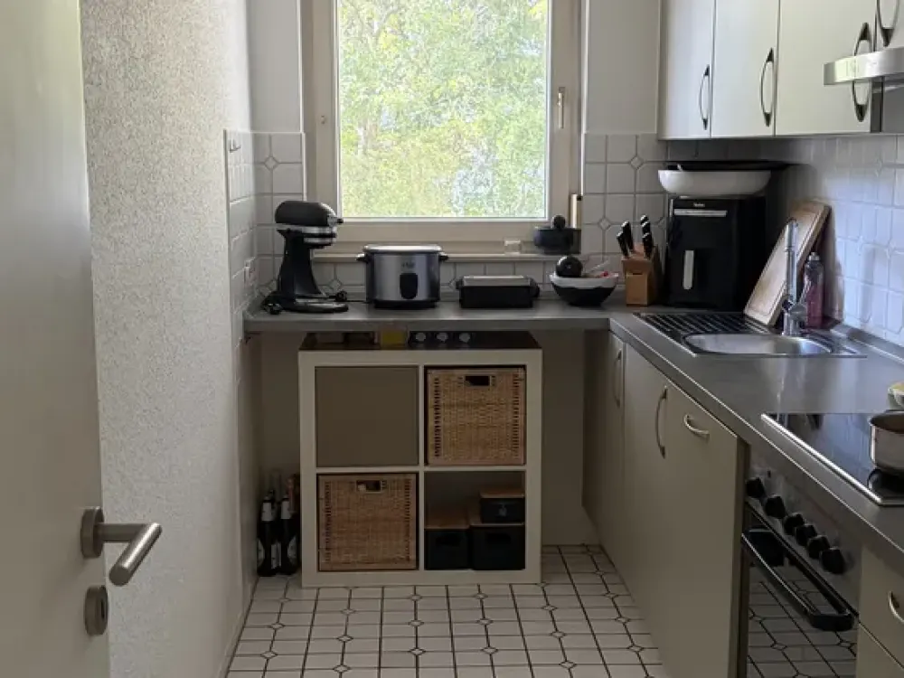 Helle 2,5 Zimmer Wohnung in Bietigheim-Bissingen 73 m² mit EBK, Terrasse, Garten und TG