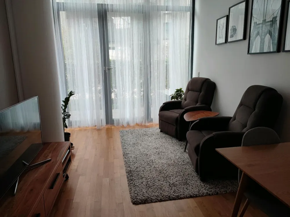 Nachmieter gesucht, 2 Raumwohnung, Dresdner Str. 7