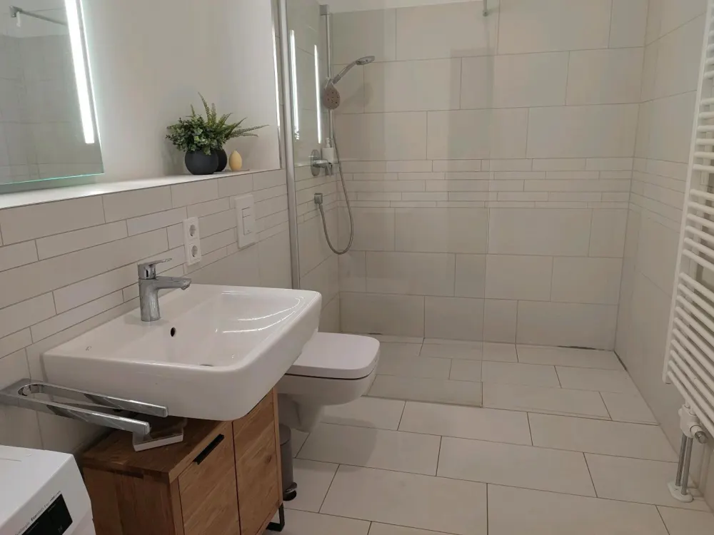 Nachmieter gesucht, 2 Raumwohnung, Dresdner Str. 7