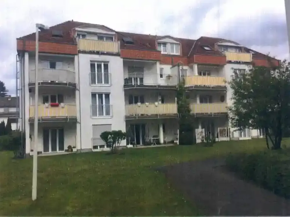 Helle barrierefreie Seniorenwohnung mit Sonnenterrasse