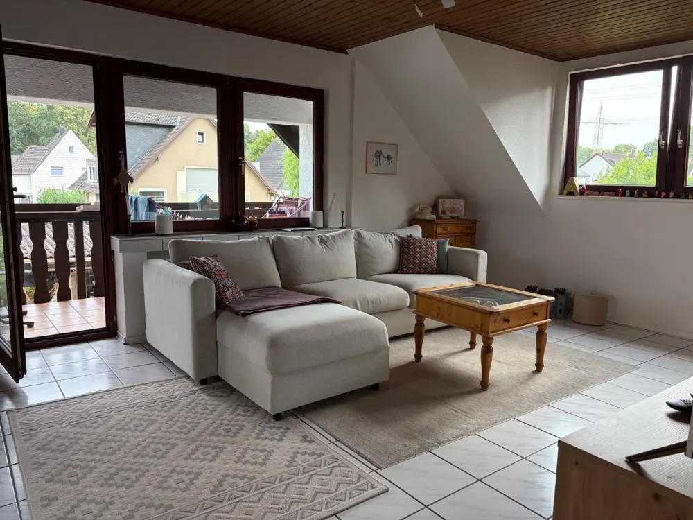 3 Zimmer Wohnung in einem 2-Familienhaus | Köln-Holweide