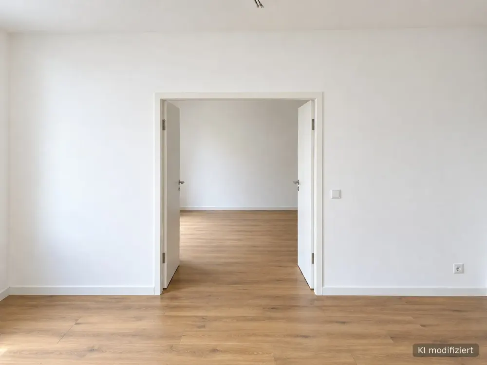 Erstbezug nach Sanierung: 4-Zimmer-Wohnung im Hochparterre, 118 m², Effizienzhaus 55