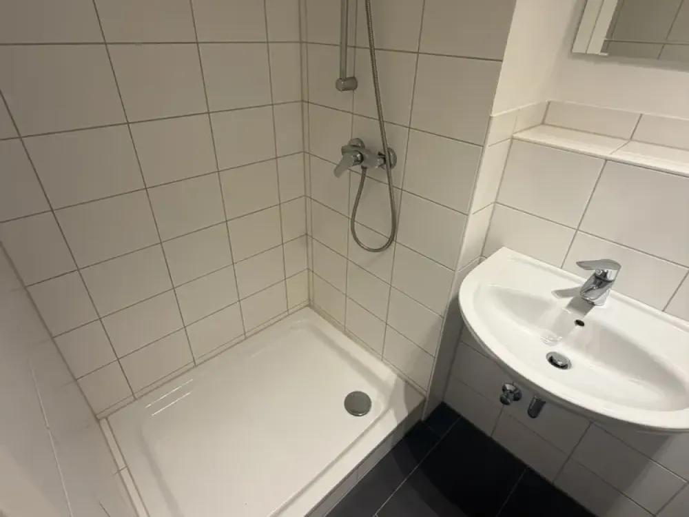1-Zimmer-Wohnung mit Einbauküche im Herzen von Groß-Buchholz