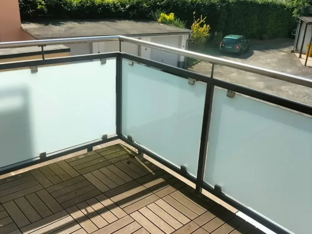 Cozy Apartment with Balcony Near "Forum Hanau" (City Center)