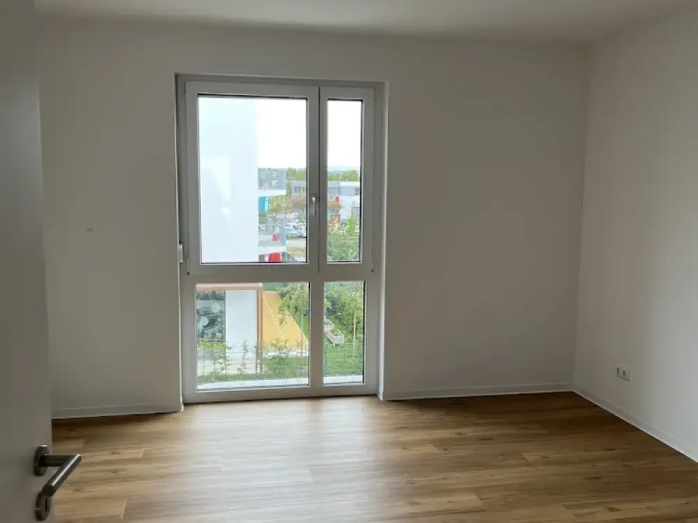 Barrier-free 3-room apartment with balcony in second occupancy!