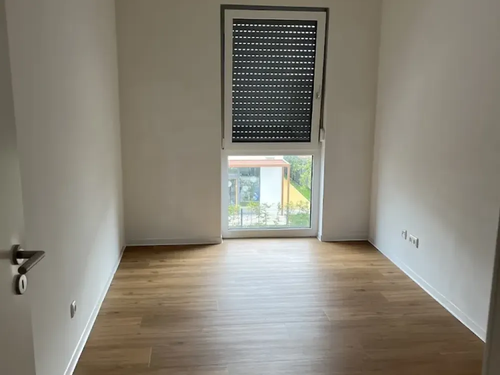 Barrier-free 3-room apartment with balcony in second occupancy!