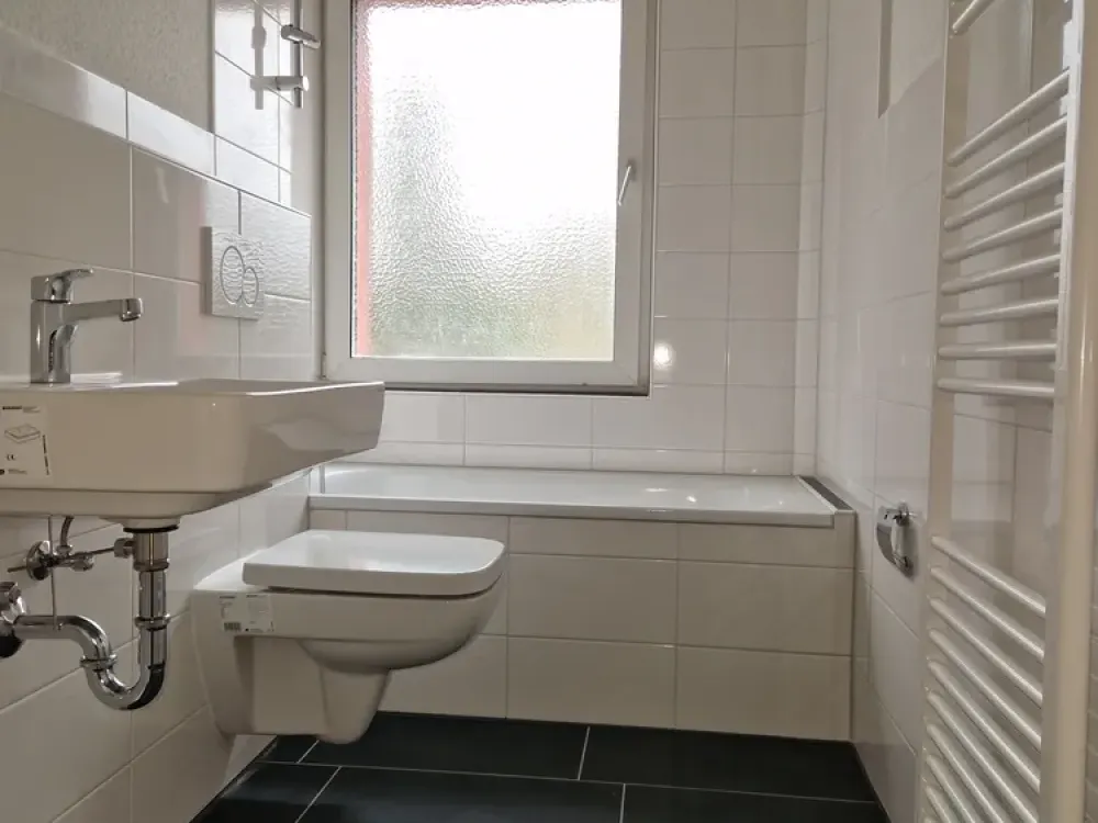 Hier findet jeder seinen Platz: individuelle 2-Zi.-Wohnung