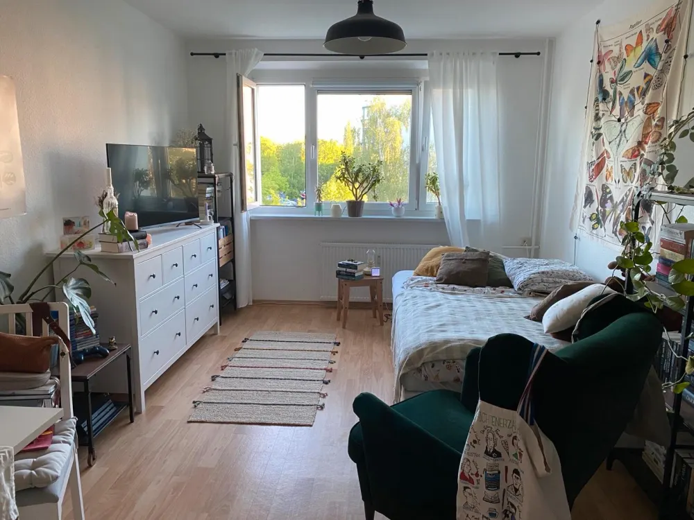 Anfragestopp! 1-Zimmer-Wohnung in Rostock (Lichtenhagen)