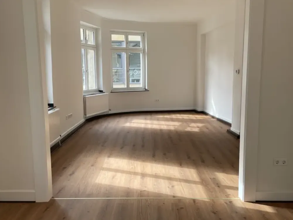 Große und helle Wohnung im Herzen von Neuss
