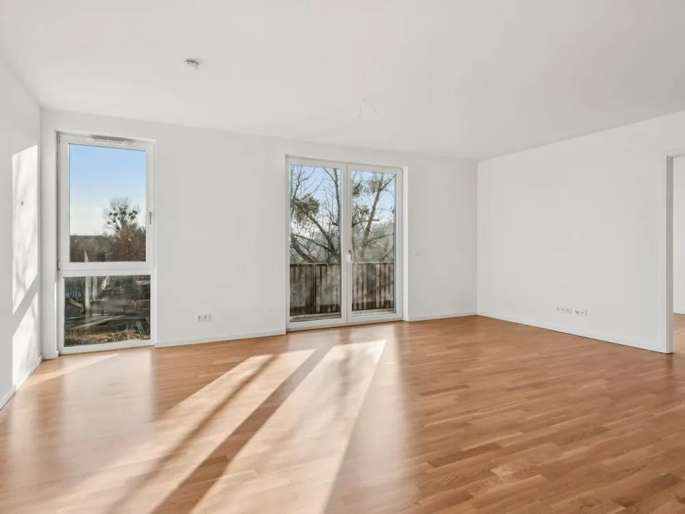 Neubau: helle 4-Zimmer-Wohnung mit zwei Terrassen!
