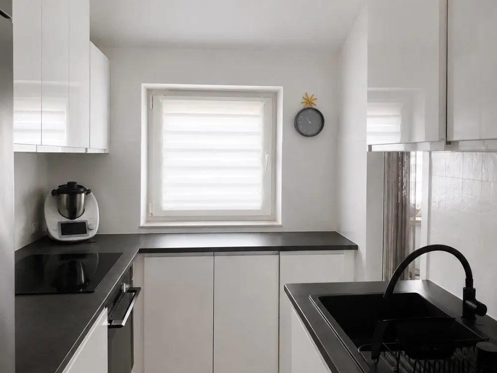 3 Zimmer 56 qm Balkon und Garage