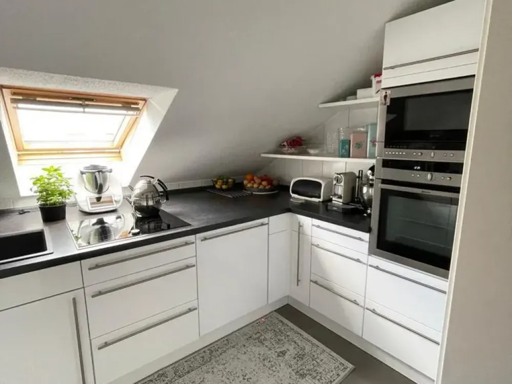 Zuhause mit vier Zimmern in Rüsselsheim am Main