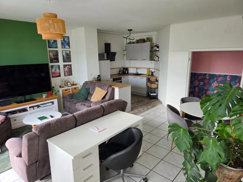 Nachmieter gesucht. Helle 2 Zimmer Penthousewohnung in St. Johann