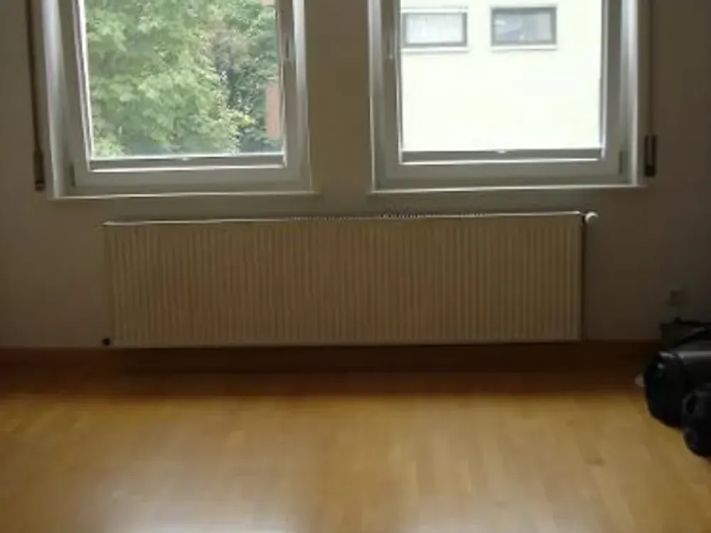 "Mitten im Westen: ruhige 3 Zimmer-Wohnung"