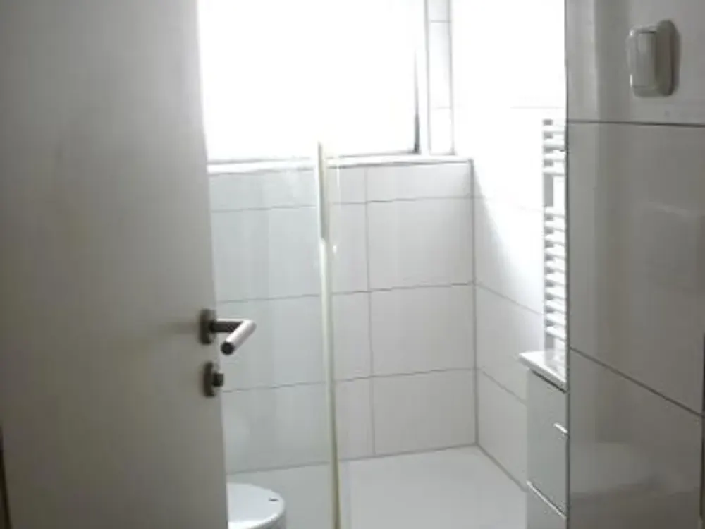 "Mitten im Westen: ruhige 3 Zimmer-Wohnung"
