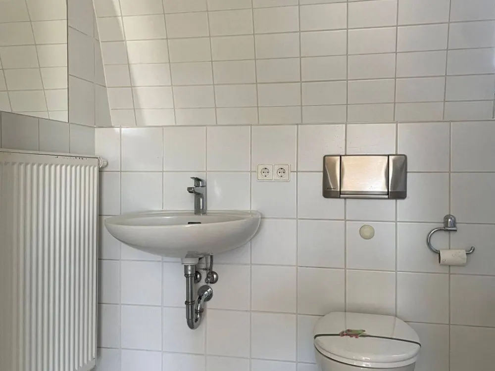 Zuhause mit Charme: Helle 2-Zimmer-Wohnung mit Balkon!