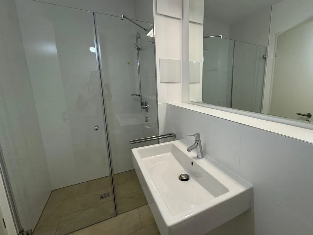 Moderne 3-Zimmer-Wohnung mit Balkon