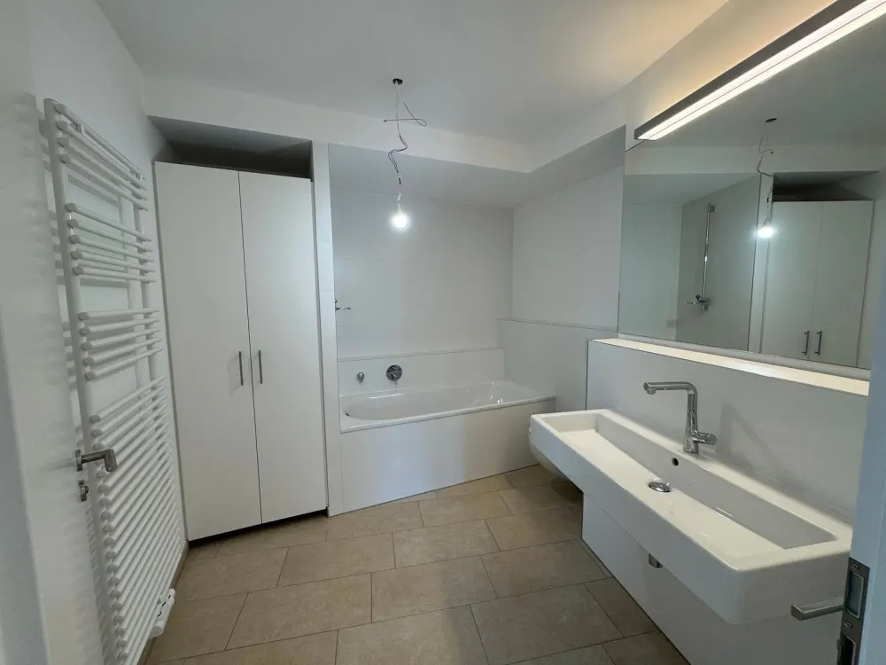 Moderne 3-Zimmer-Wohnung mit Balkon