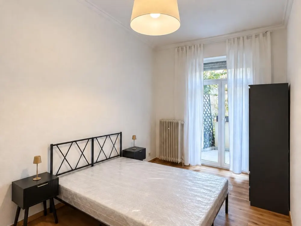 Möblierte 2-Zimmer-Wohnung in Frankfurt-Bornheim mit Balkon