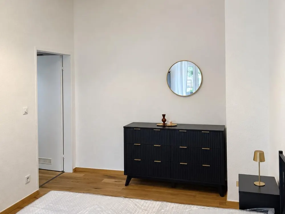 Möblierte 2-Zimmer-Wohnung in Frankfurt-Bornheim mit Balkon