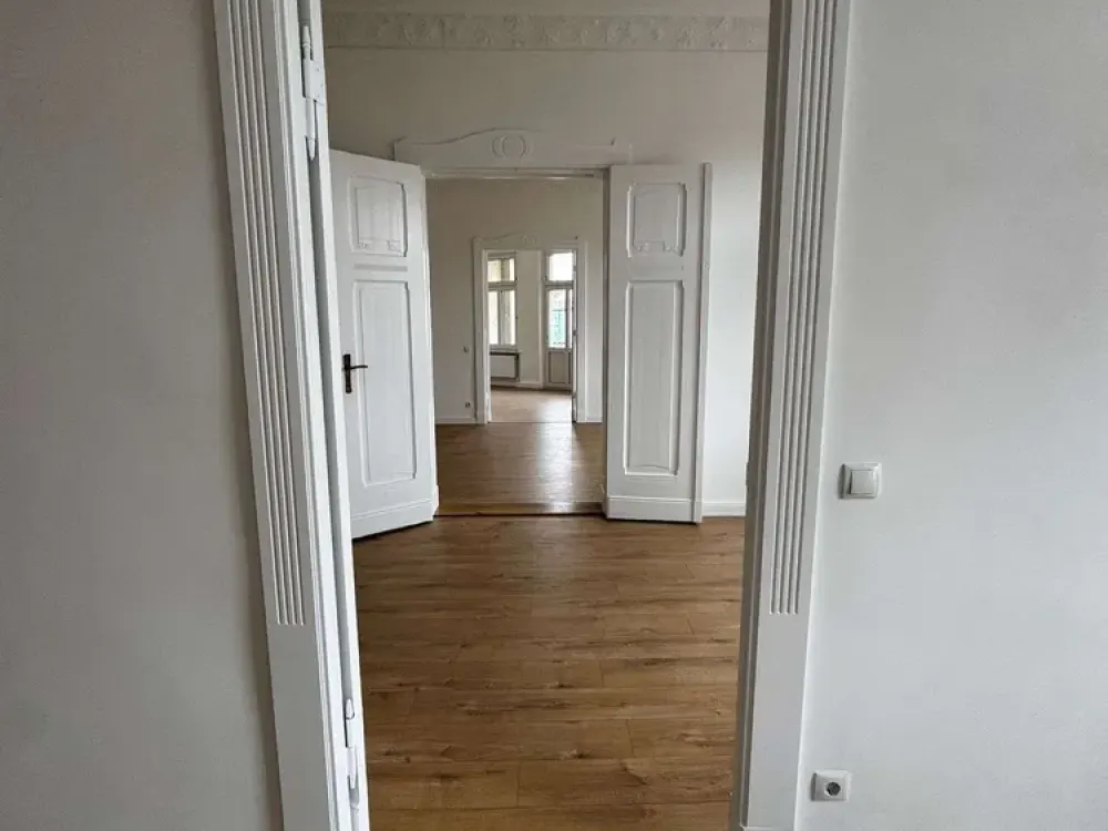 Erstbezug hochwertig sanierte 5-Zimmer Wohnung
