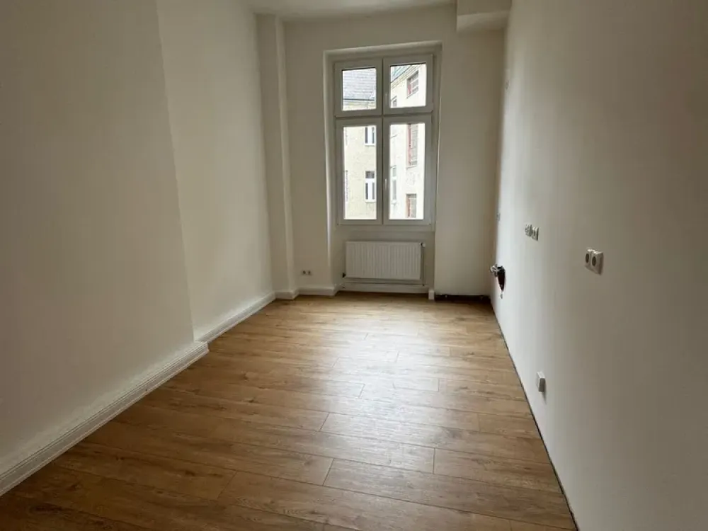 Erstbezug hochwertig sanierte 5-Zimmer Wohnung