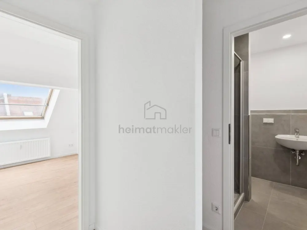FRISCH SANIERT - 3 Zimmer mit Einbauküche in ruhiger Lage