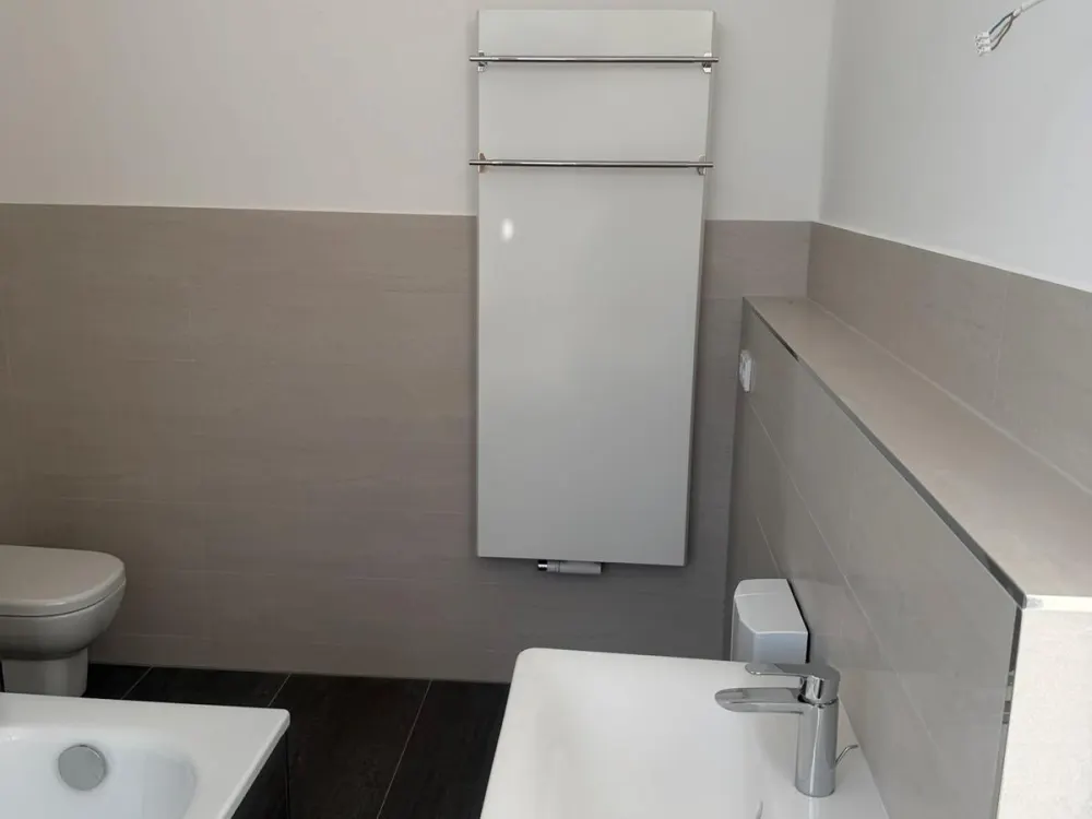 High-quality 4-room apartment in Gutshaus Niekrenz seeks new tenant ⭐️⭐️⭐️⭐️⭐️